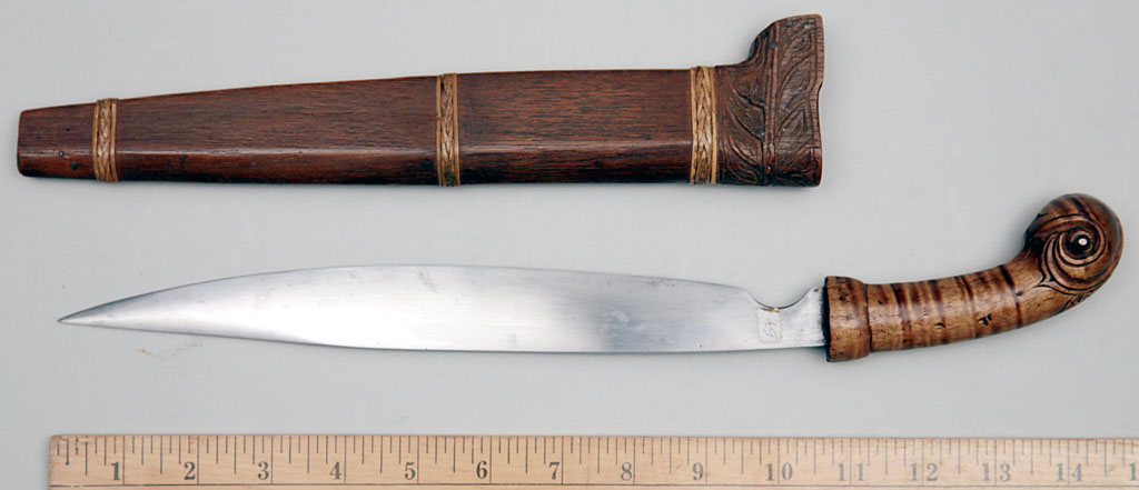 Indonesian Parrot Head Hilted Knife