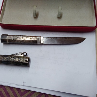 Lot - Korean eunjangdo knife