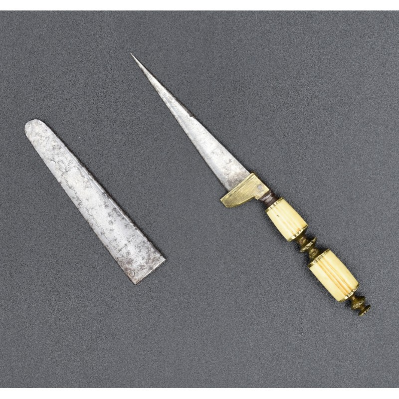 Name:  cuchillo-de-farolillos-de-albacete-con-secreto.jpg
Views: 1753
Size:  209.4 KB
