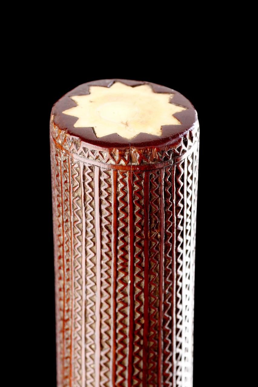 Name:  A Very Fine Fijian Striated Hardwood Pole Club Bowai with a Whale-Tooth Inlay to the Butt_T6.jpg
Views: 3413
Size:  108.2 KB