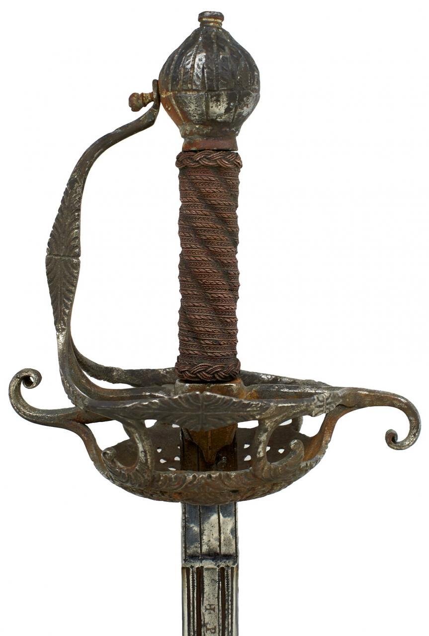 Name:  002 - English Civil War Era Officers Rapier 01.jpg
Views: 1306
Size:  84.5 KB