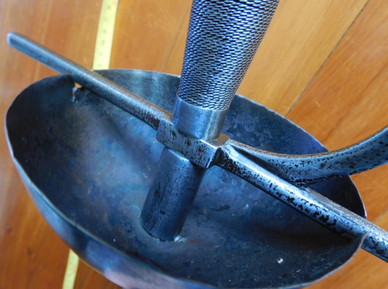 Name: 7a cup hilt.jpg
Views: 5539
Size: 119.5 KB