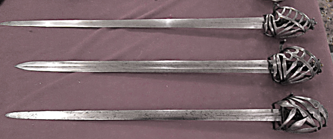 Name:  3 schiavona Ulfberth.jpg
Views: 949
Size:  353.5 KB